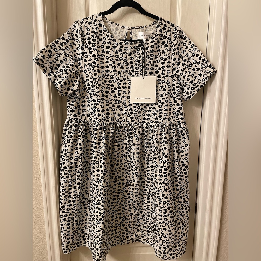 Tradlands NICO DRESS PETITES FLEURS PRINT Medium NWT black and white